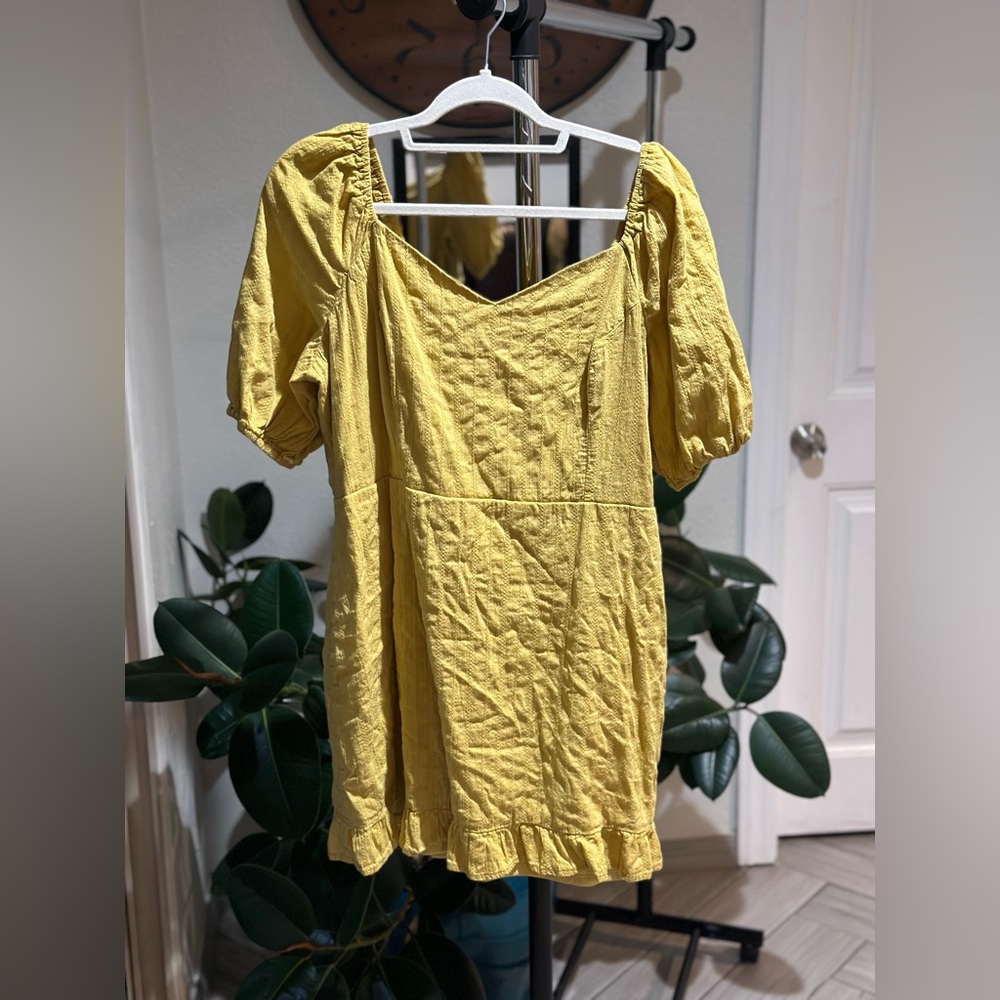 Women’s dress